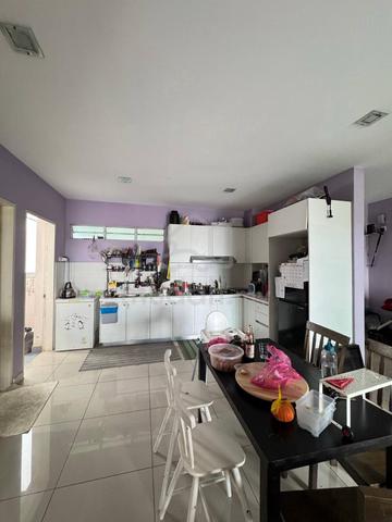 Idaman Residence 1