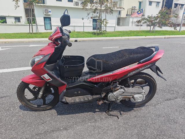 nouvo s scooter yamaha - photo 2 of 4