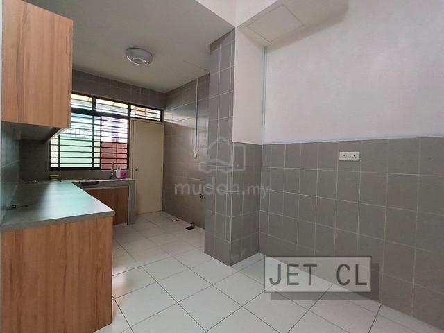 Prime Area Partially Furnished 2 Sty Avani @ Bandar Bukit Raja Klang 2