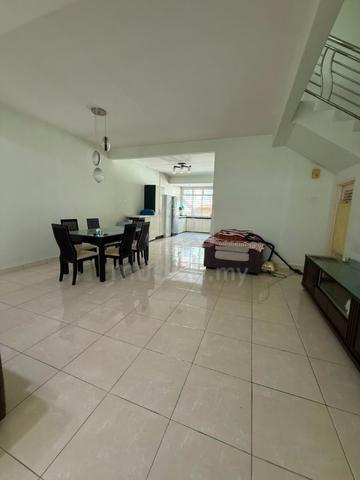 Double Storey Terrace House at Taman Skudai Indah 1
