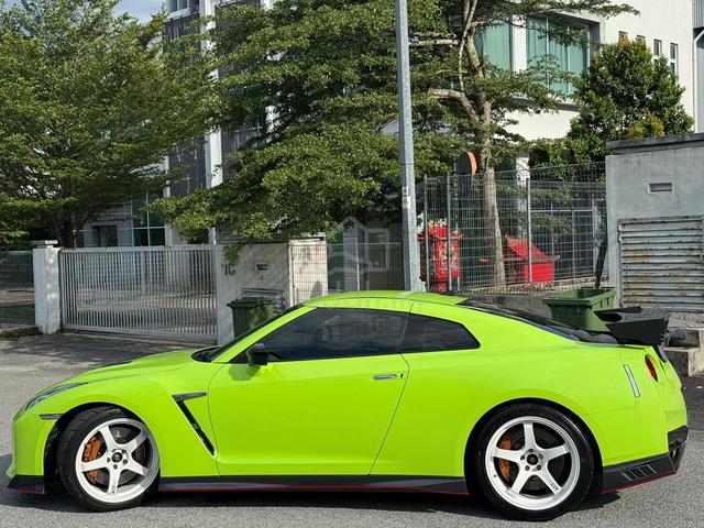 Nissan GTR R35 GT-R 3.8 BLACK EDITION (A) - 4