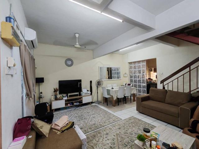 WELLKEPT NEAR MRT Landed Teres House Taman Lestari Putra LEP 6 18x65 1