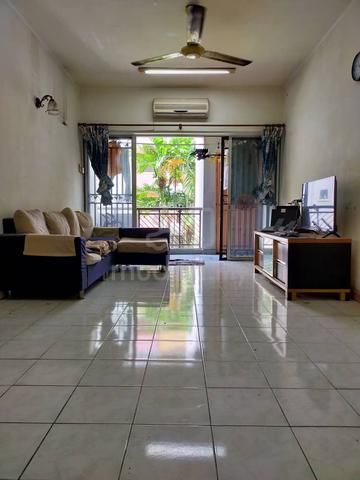 Anjung Villa 1