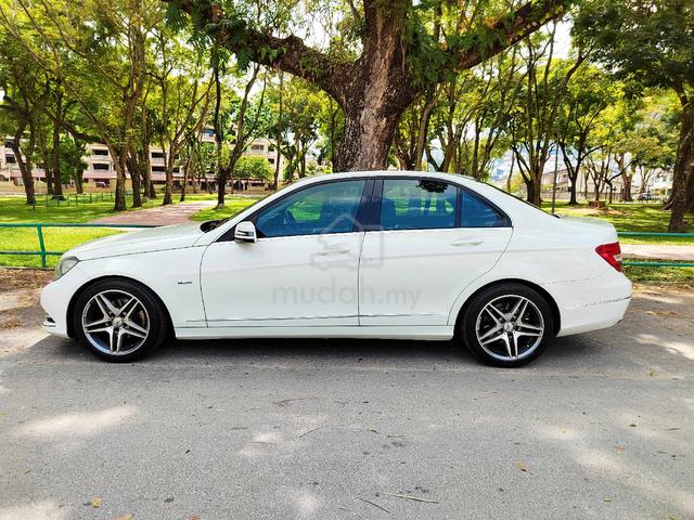 2011 Mercedes Benz C200 CGI BlueEFCY - 3