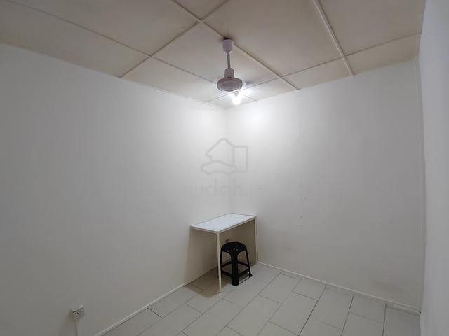 Room for Rent  2