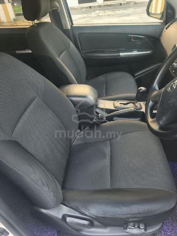 2014 Toyota HILUX 2.5 DOUBLE CAB 4X4 (A) - 5