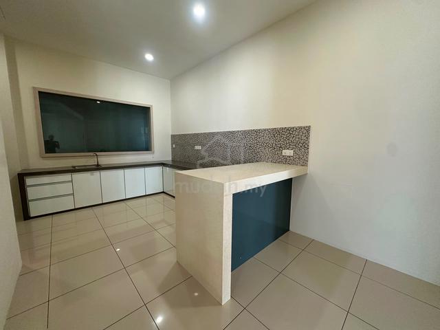 Jasa Indah Alma Renovated Semi D l Guarded Community l Freehold 1