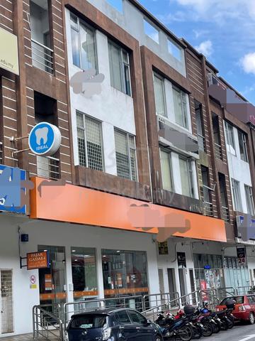 3 Storey Shoplot For Sale - Facing Main Road 1