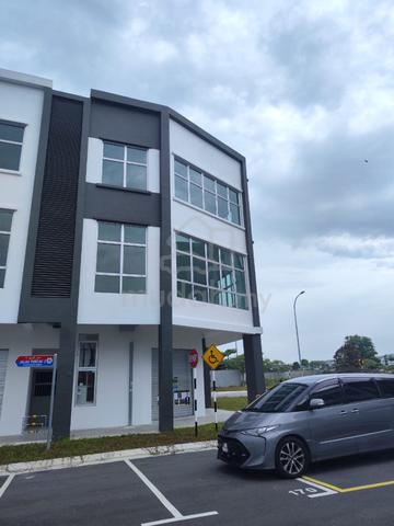 Gelang Patah new shop area 1