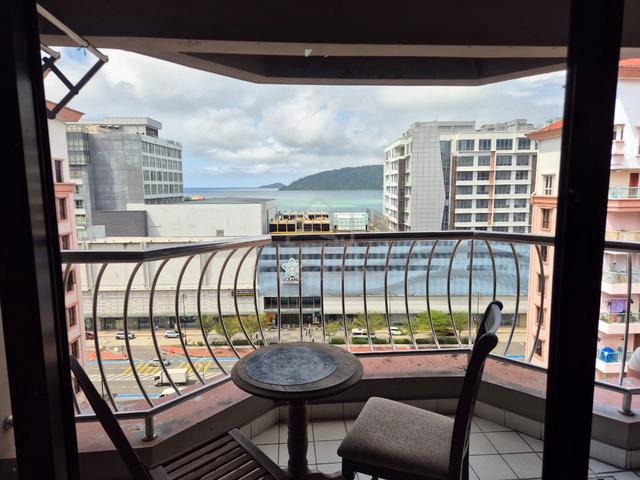 Marina Court 1
