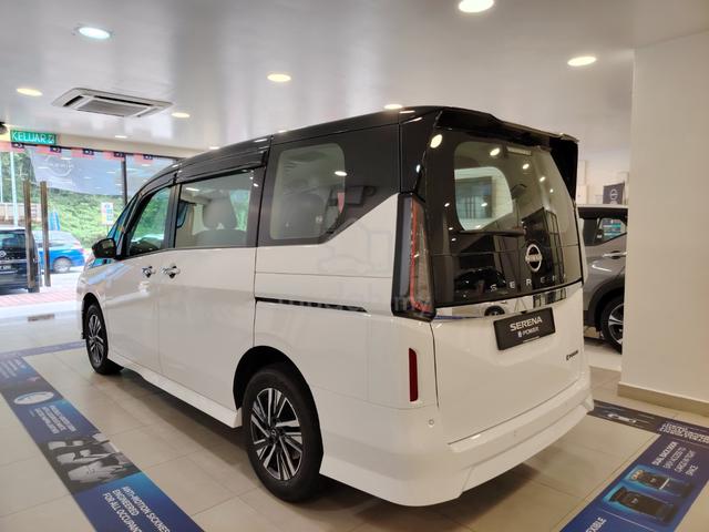 Nissan serena e-power 2026  - 5