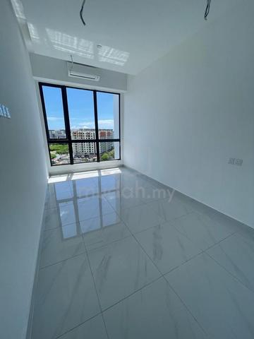 Sutera Bay 1
