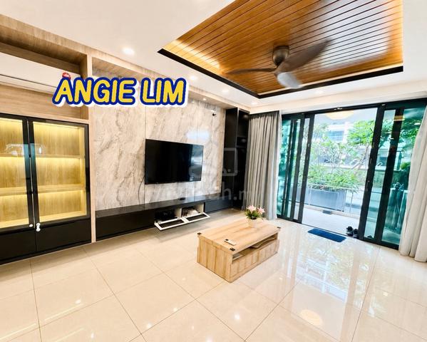 ICONIC SKIES 3.5 Sty Sky Villa|Private Lift|3-Car Garage|Bayan Lepas 1