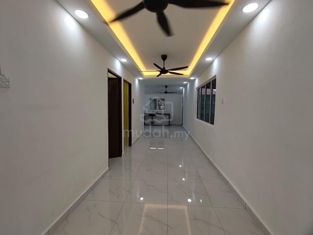 Rumah Corner Saiz Besar Mampu Milik @ Jln Gelam Taman Rinting Masai 1