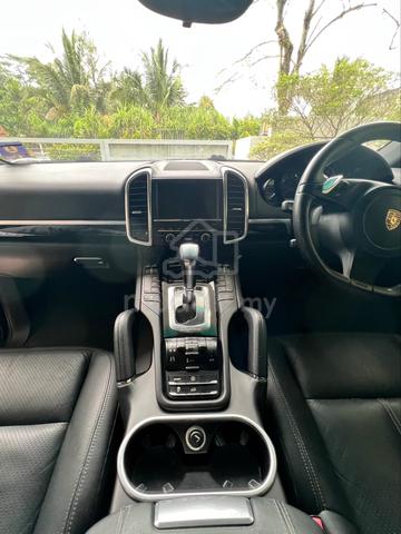 2011 Porsche CAYENNE 3.0 DIESEL 958 (A) - 3