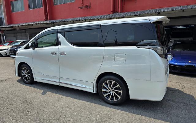 2015 Toyota VELLFIRE 3.5 V L GGH30W (A) - 4