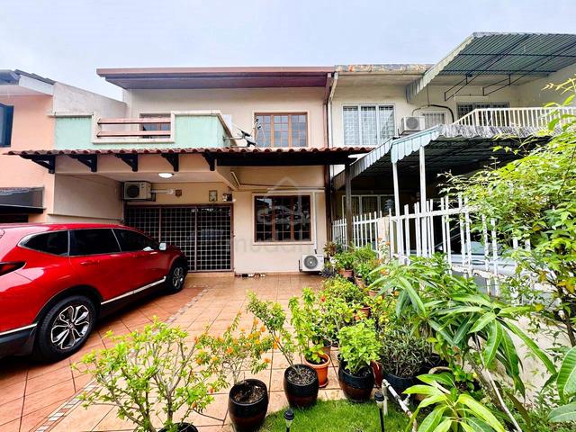 RENOVATED✅ + WELL MAINTAINED❤️ | 2 Storey, Lucky Garden, Bangsar 1
