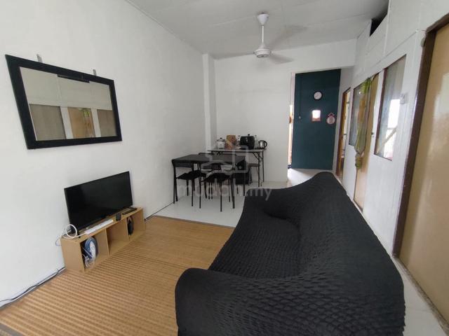 Apartment Damai 1