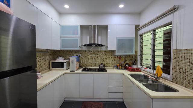 22x100 Renovated 2 Storey Terrace Anggerik Doritis Kota Kemuning 1
