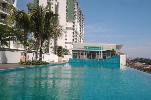 Pearl Avenue 4