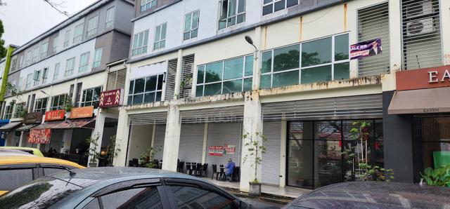 GROUND FLOOR STRATA SHOP @ PAPILLON STREET MALL, Kuching 1