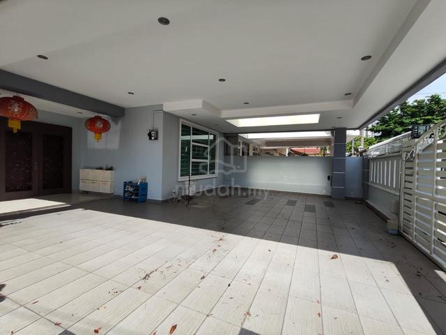 2 Storey Semi D 4000sqft Fully Extended Located Sungai Ara 1