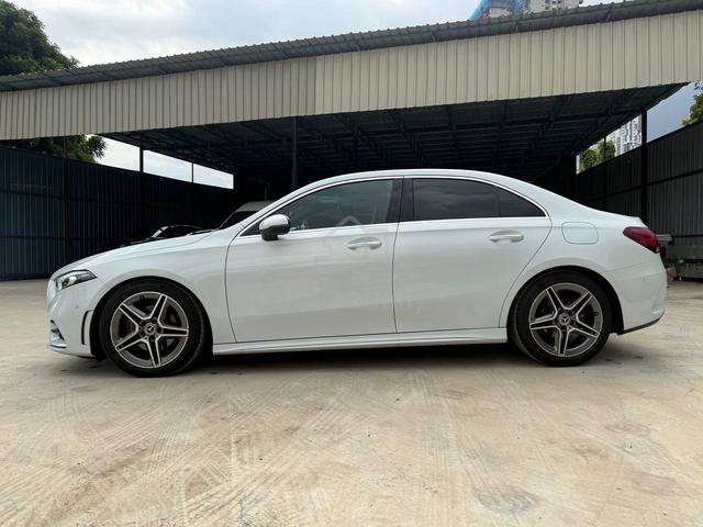 2021 Mercedes Benz A180 1.3T AMG | Grade 4.5B - 5