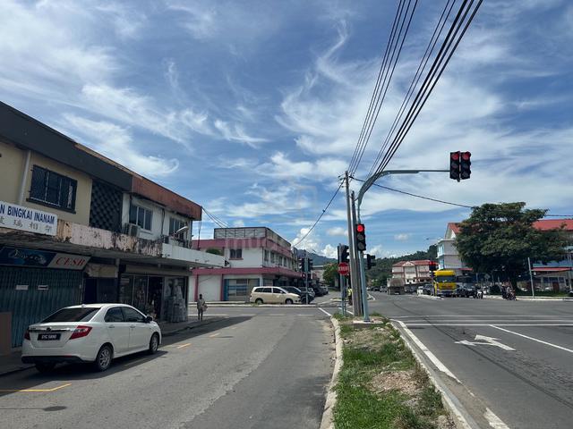 Inanam New township shoplot, Corner, Road-Frontage, CHEAP 1