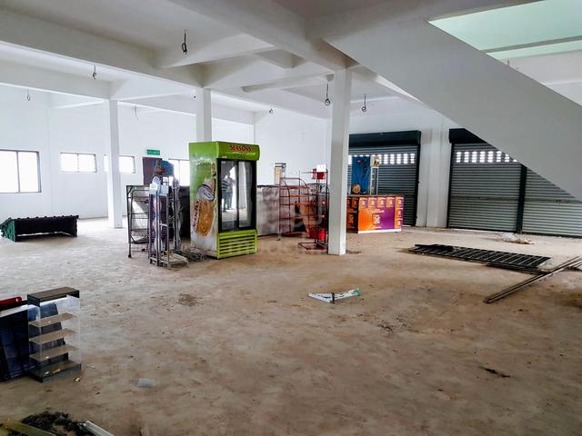 For Rent Double Storey Shoplot Kuala Kangsar  (4 Adjoining 1st Floor & 2