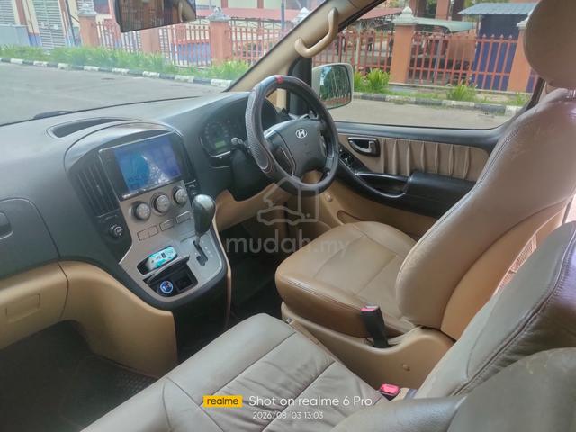 2010 Hyundai GRAND STAREX 2.5 CRDI VGT (A) - 4