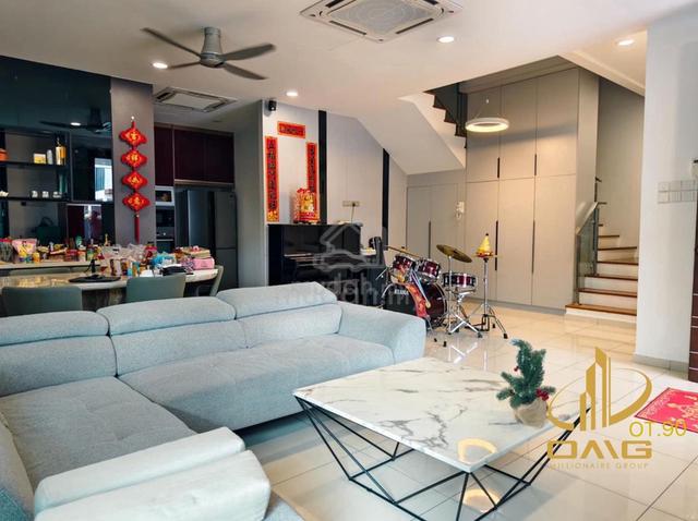 D'laman Greenville klang 2 Storey Semi-D Fully renovated n extended 1