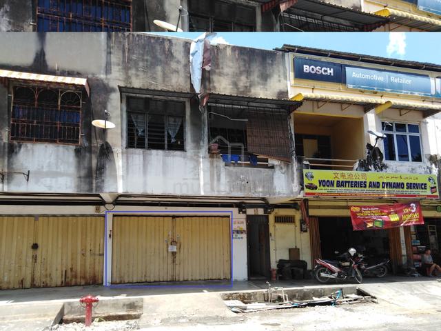 Kedai bawah di Taman Guchil Jaya (Daskoh) Untuk Disewakan 2