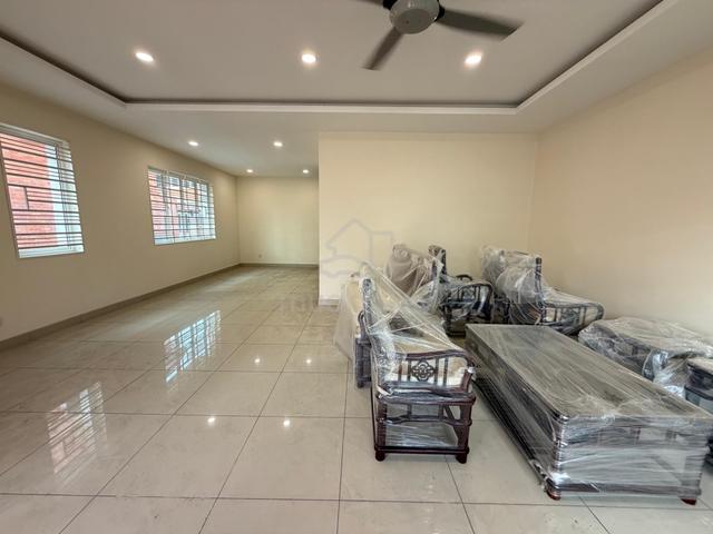 2 Sty ENDLOT Superlink @ Goodview Height, Kajang 1