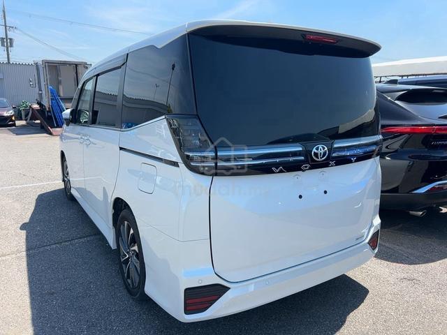 2022 SALE HUD Advance Toyota VOXY SZ 2.0cc (A) - 2