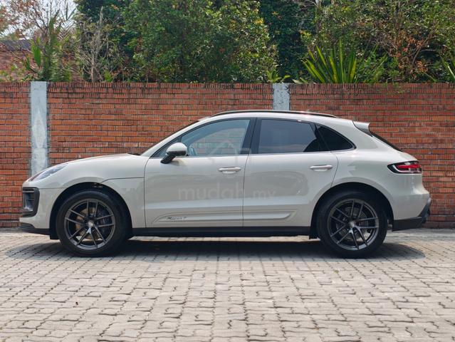 2023 Porsche MACAN T NFL / SPORT CHRONO / 14 WAY - 5