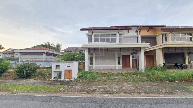 2 Storey Semi-D Damar Bayu Glenmarie Cove Pandamaran Klang Selangor 1