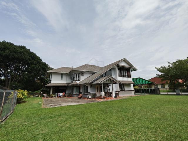 Bungalow House For Sale 1