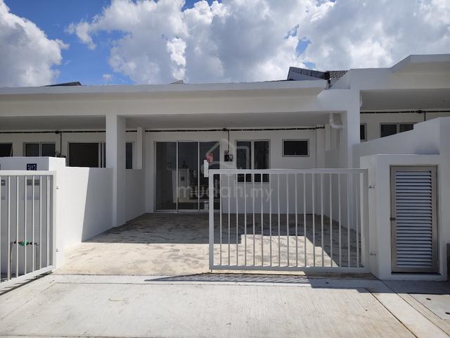 Single storey house rental at Eka heights 1