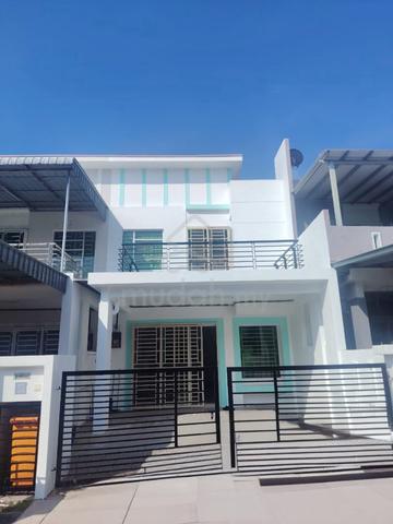 Double Storey House for Rent | Nusari Aman Sendayan | Spacious & Well 1