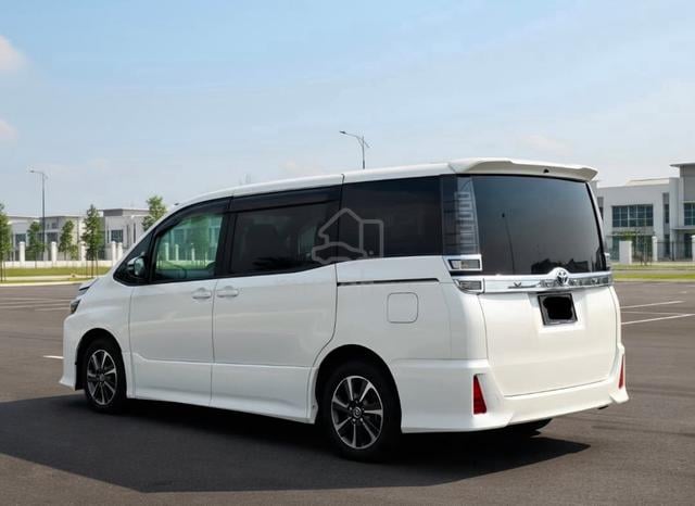 [2018/2023] Toyota VOXY 2.0 ZS KIRAMEKI Limited - 2
