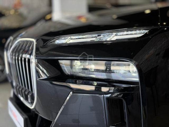 2024/2025 Bmw 750e xDRIVE M SPORT 3.0  G70  LOCAL - 5