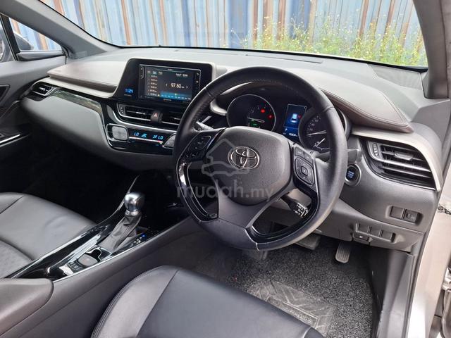 2018 Toyota C-HR 1.8 L  (A)  loan kedai  - 5