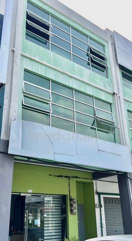 Taman Soon Choon First Floor Shoplot For Rent 1