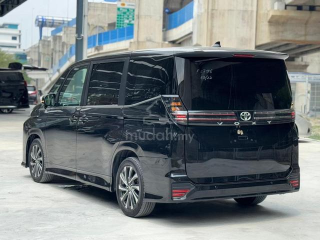 2022 Toyota VOXY 2.0 S-Z (A) 5 Roof Monitor / TSS - 2