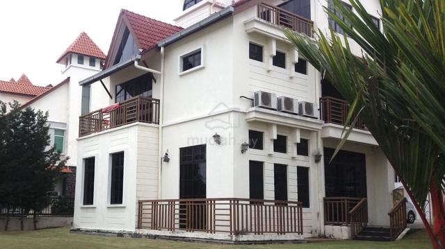 [GATED GUARDED] Super Bungalow Asia Hill Villa Bukit Gambier For Sale 1