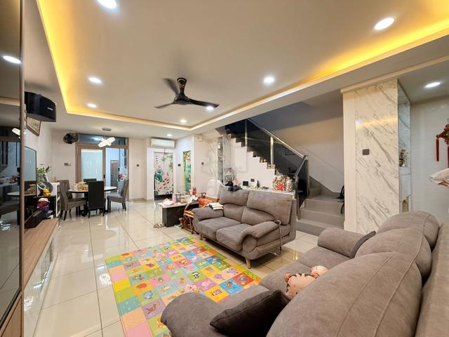 Fully Renovated Extended Mutiara Utama Mutiara Rini for Sale 1