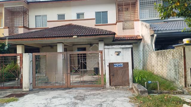 2 Storey House Seksyen 3 Bandar Mahkota Cheras Batu 11 for rent 1