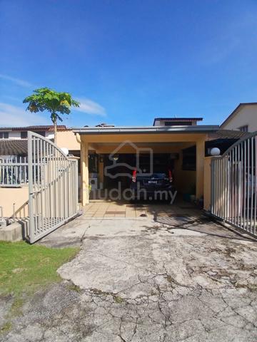 Renovated Single Storey Intermediate Terrace Taman Melawati, KL 1