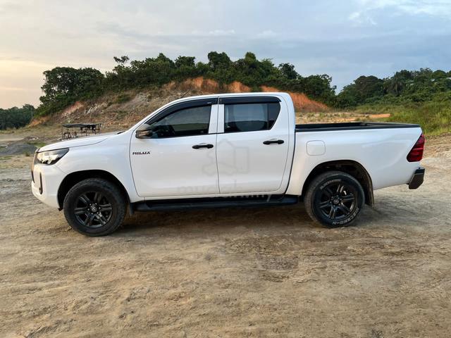 2021 Toyota HILUX 2.4 E MY17 AN120 FACELIFT II (A) - 4
