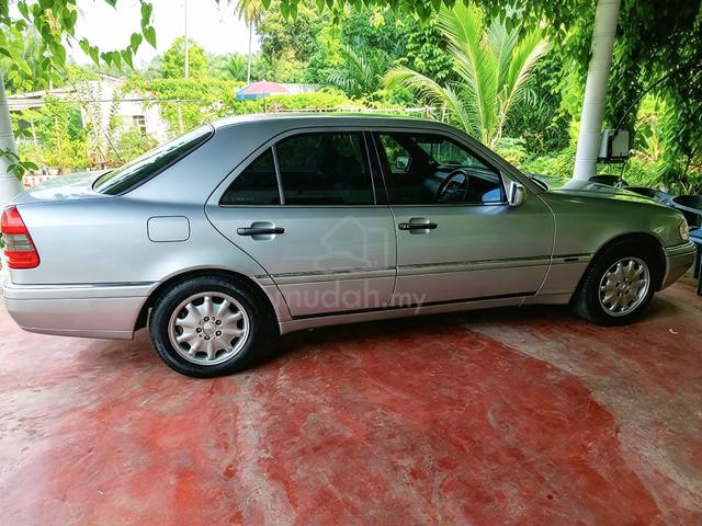 1995 Mercedes Benz 200 2.0 W123 (A) - 4